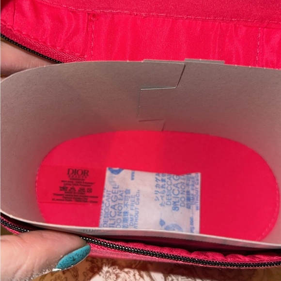Dior Vibrant Pink Cosmetic Pouch - Picture 3 of 5